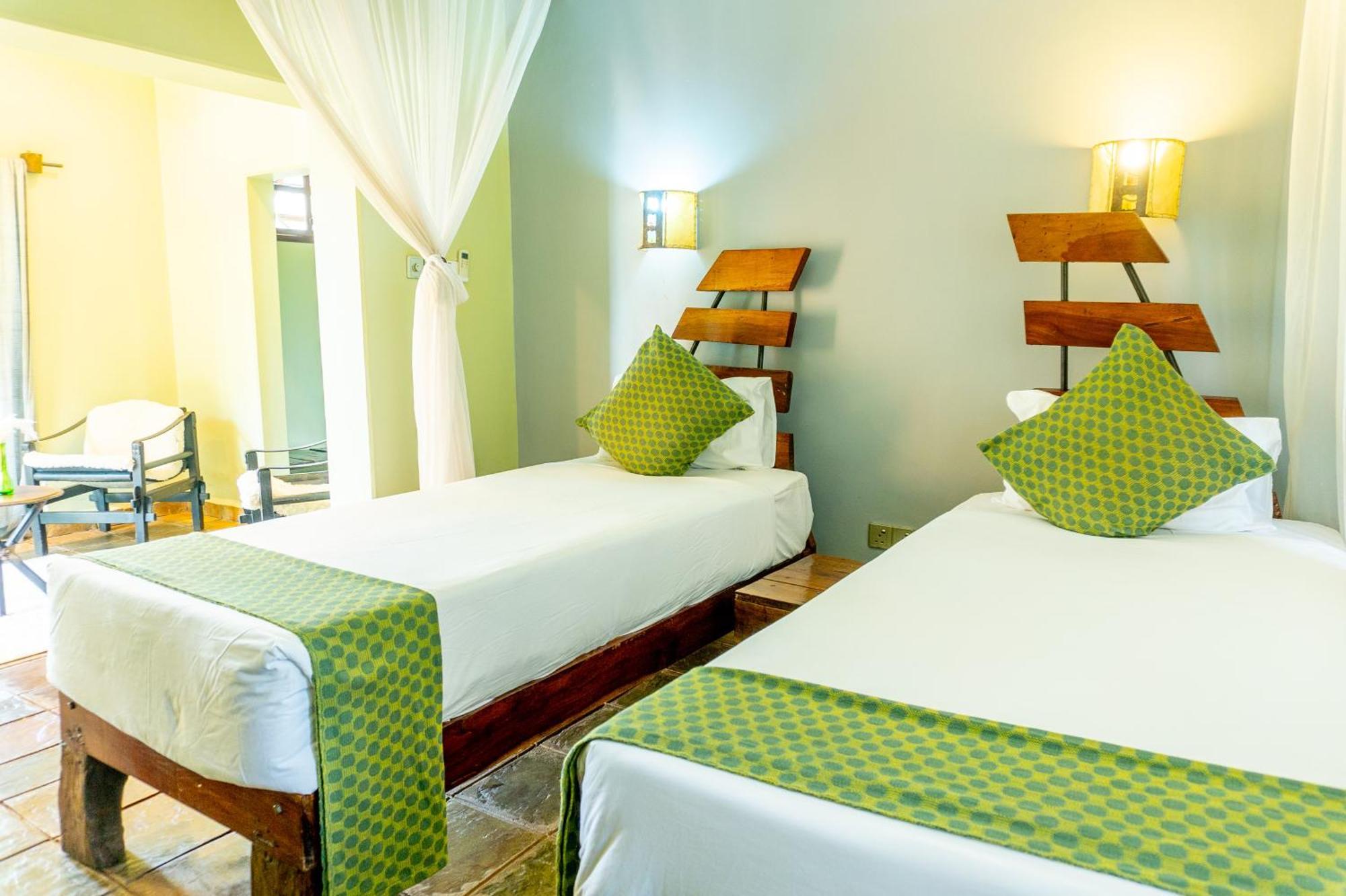 Weru Weru River Lodge Moshi Dış mekan fotoğraf